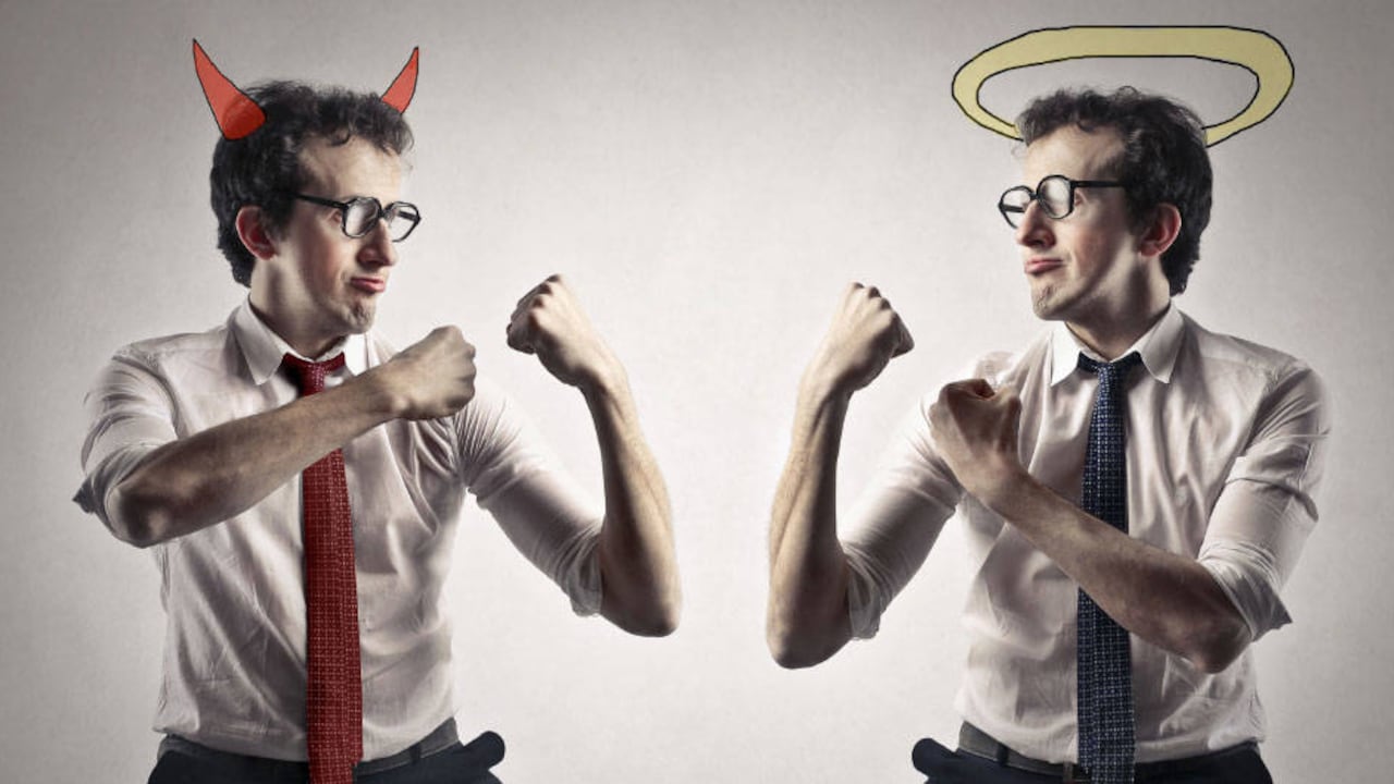 El egoismo es el inmoderado y excesivo amor a sí mismo, que hace atender desmedidamente al propio interés, sin cuidarse del de los demás.