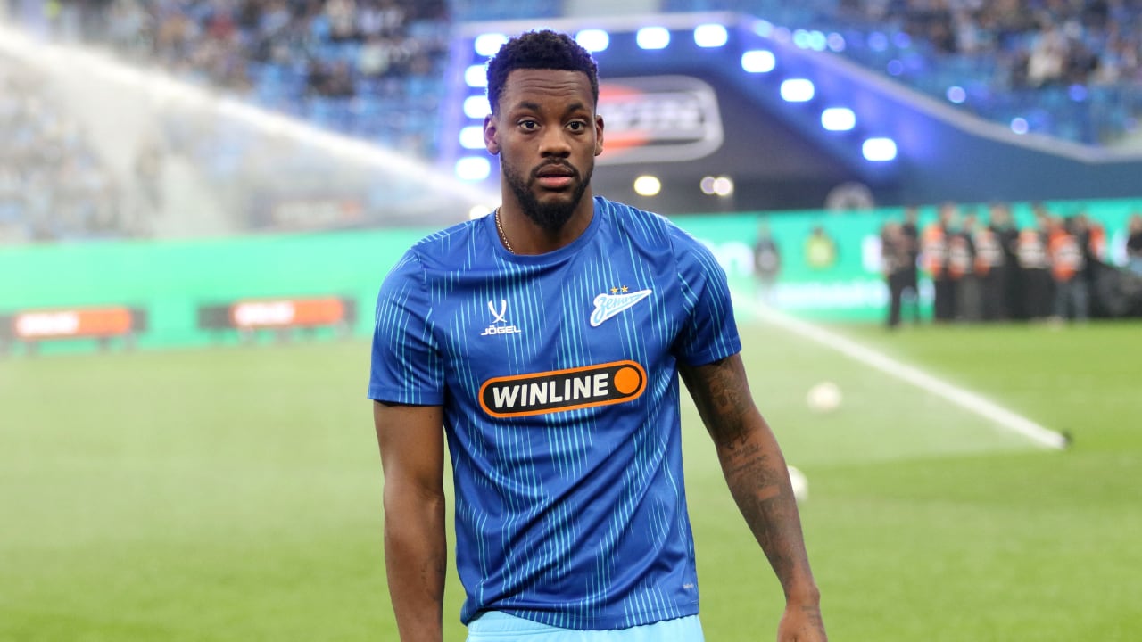 Jhon Jáder Durán con la camiseta de su último equipo: el Zenit ruso.
