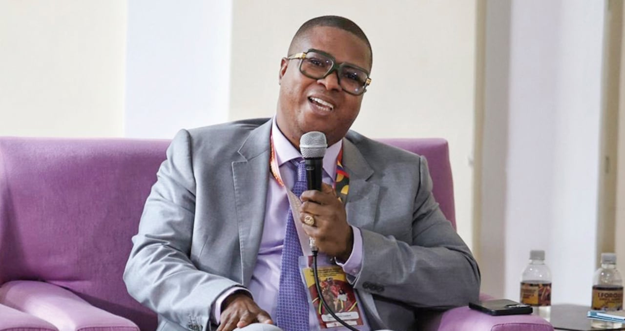 Daniel Garcés Carabalí, exembajador de Colombia en Ghana, fue citado a una diligencia de imputación de cargos por cuatro delitos, entre ellos acceso carnal violento.