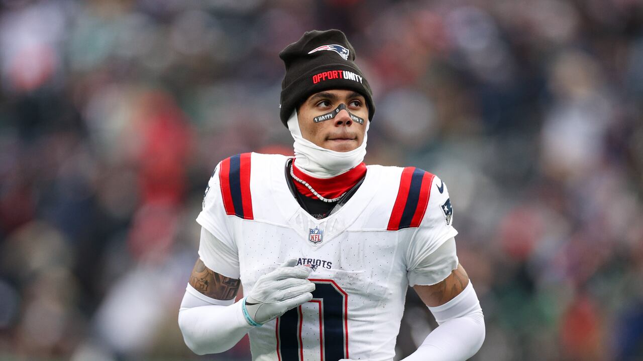 Christian González, cornerback de los New England Patriots de la NFL.