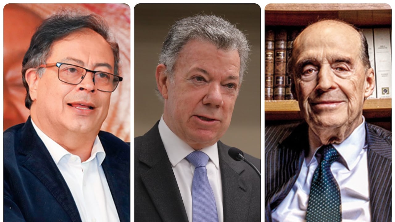 El presidente Gustavo Petro, el expresidente Juan Manuel Santos y el excanciller Álvaro Leyva.