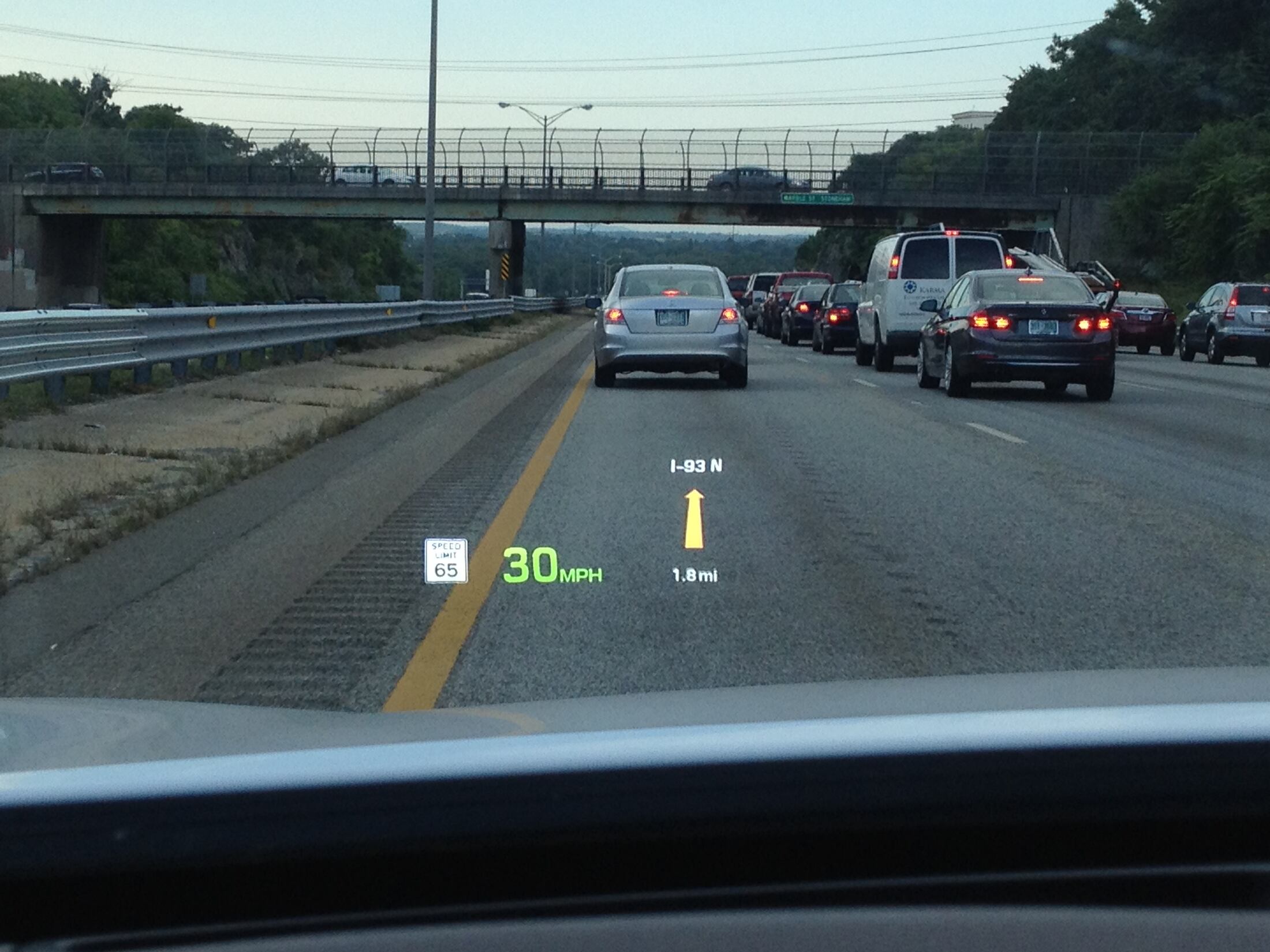 El Head-Up Display es una tecnología que ha tomado gran relevancia en los últimos años.