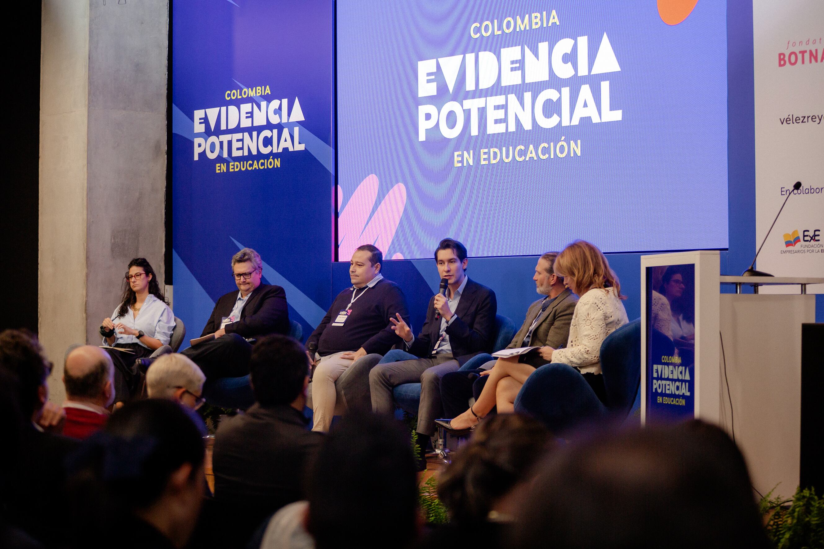 CEPE impulsa planes educativos en 14 territorios para mejorar calidad antes de 2030.