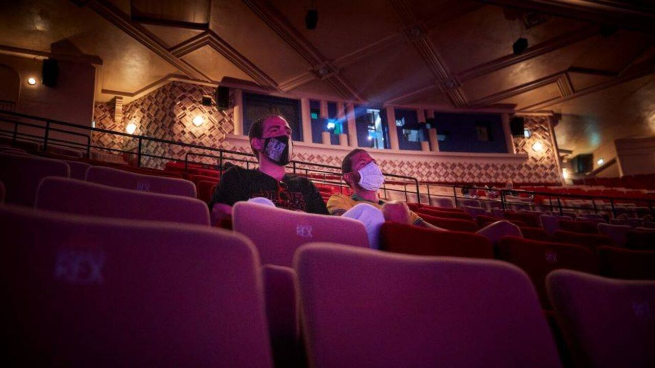 Los teatros y cines de Francia llevan más de ocho meses cerrados.