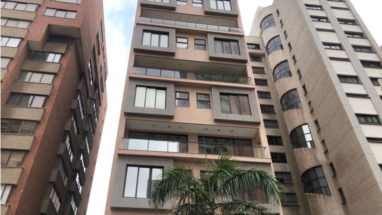 Edificio en el que vive Nicolás Petro