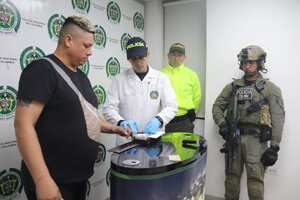 Momentos de la captura de alias Bayron, jefe financiero del Clan del Golfo, según la Policía.