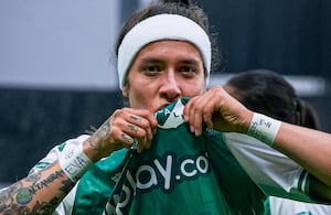 Ingrid Guerra celebra un gol contra Nacional