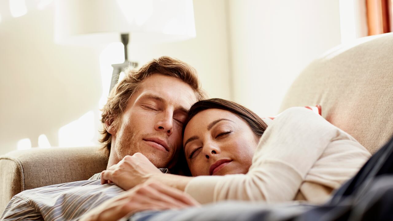 De acuerdo con expertos, hay un periodo específico para hacer la siesta (Imagen de referencia)