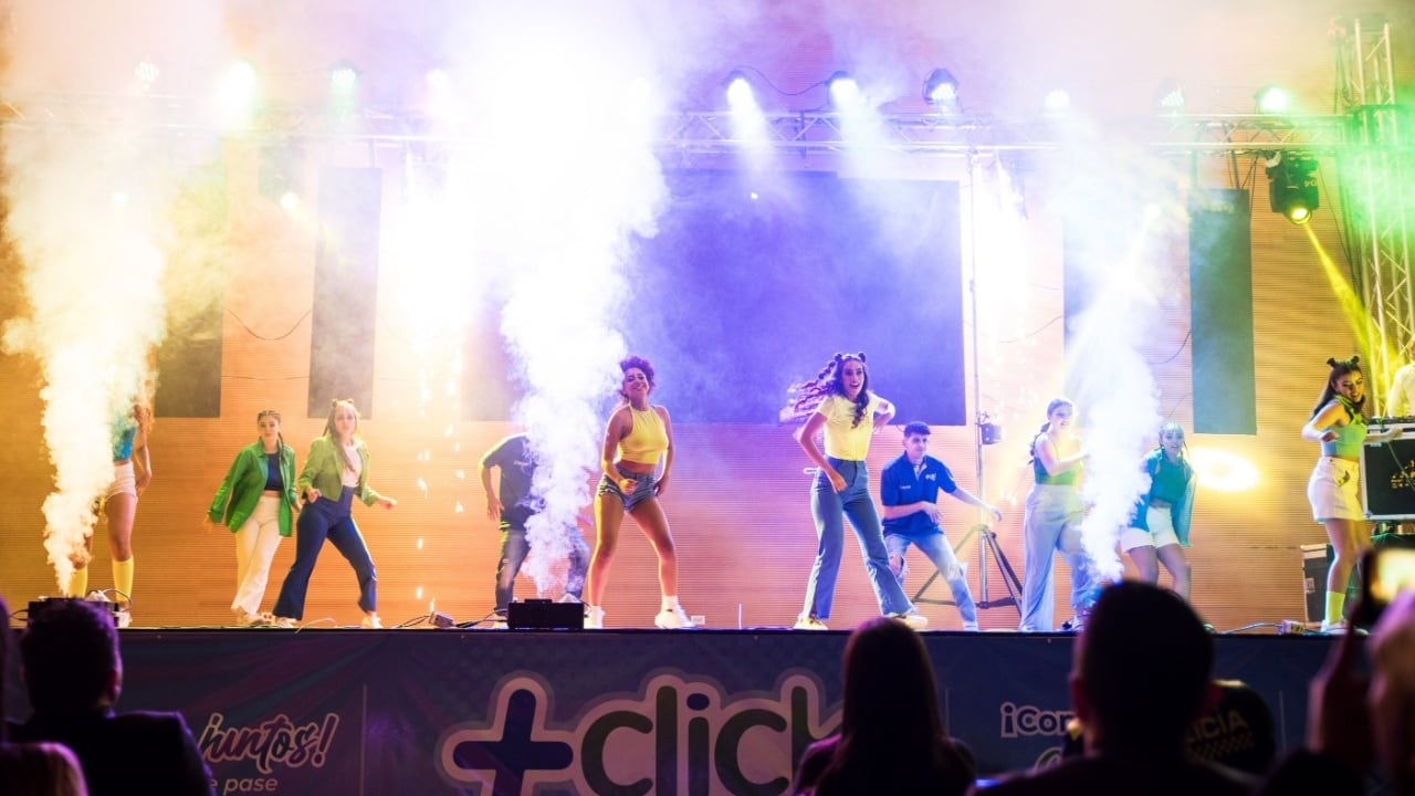 + Click es el nuevo servicio de telefonía móvil desarrollado por ingenieros de Popayán, que apuesta por mejorar la conectividad en el sur occidente colombiano.