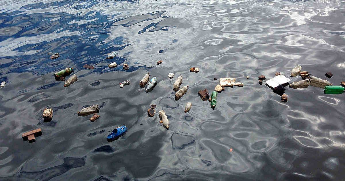 Según la ONU Medio Ambiente, el 78 % de los plásticos que se producen en el planeta tienen un solo uso y terminan en los mares. Foto: archivo/Semana. 