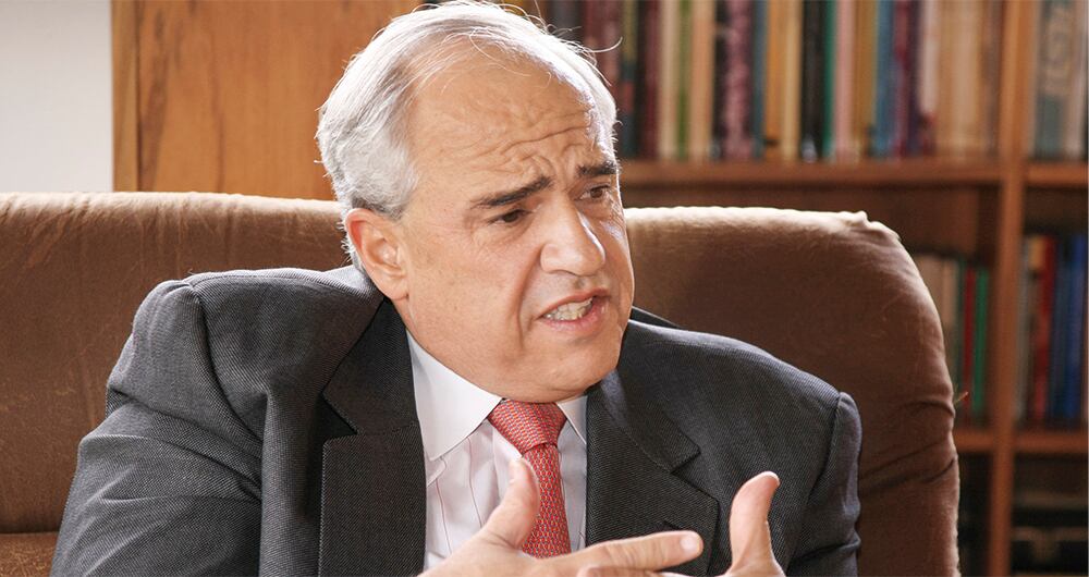 A pesar del 8.000, la imagen favorable de Ernesto Samper nunca bajó de 30 puntos durante su gobierno.