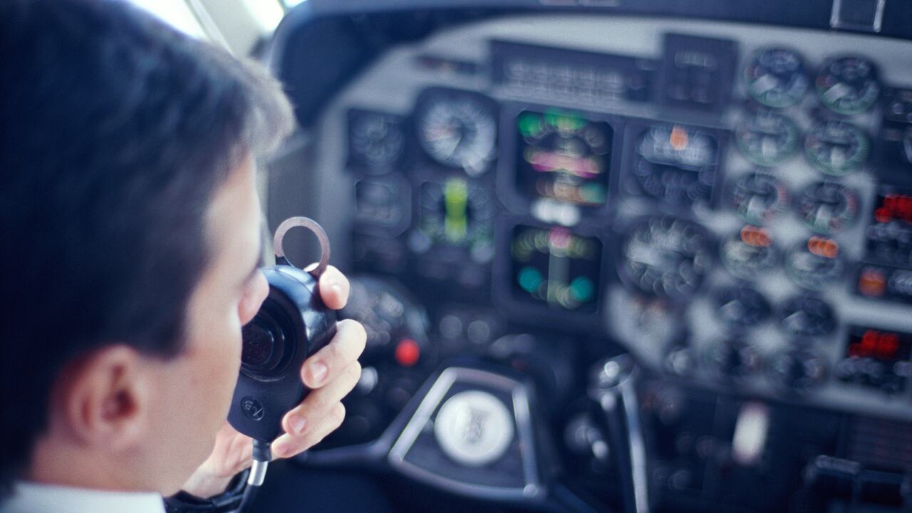 El piloto pretendía emprender el largo vuelo tras una larga noche de juerga. (Foto de referencia)