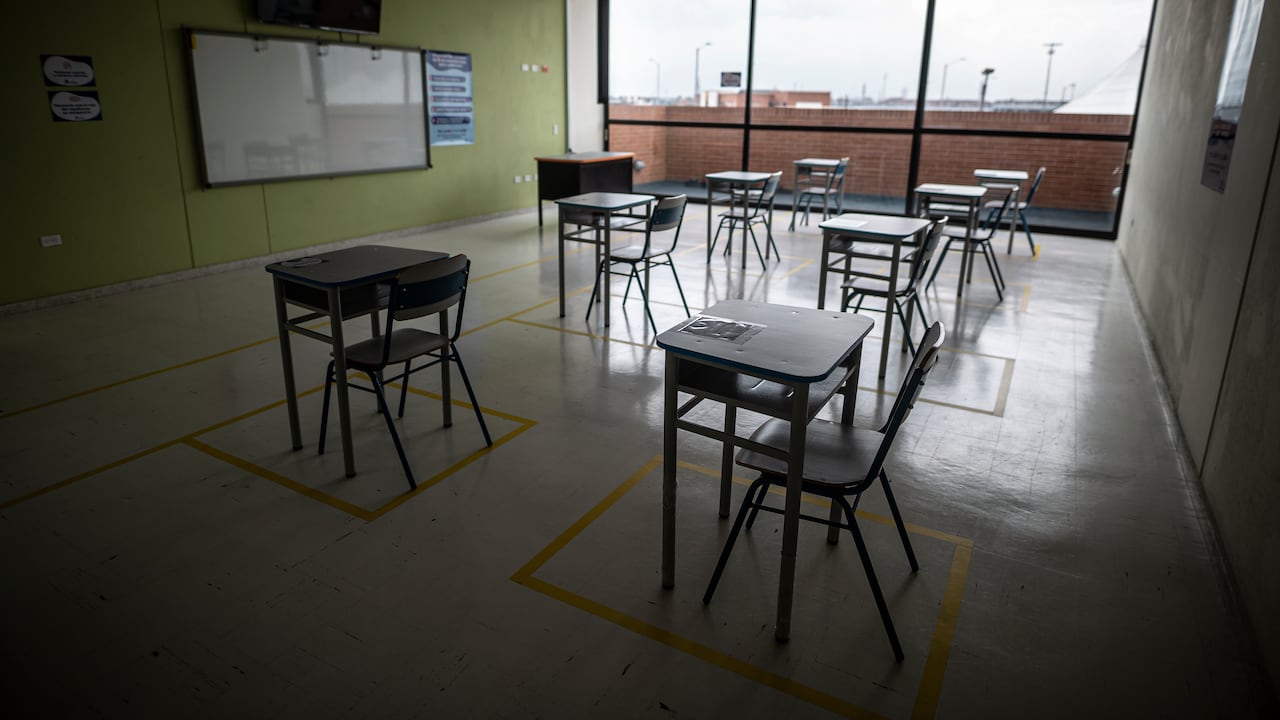 COLEGIO LAS MARGARITAS
REACTIVACION DE COLEGIOS EN EPOCA DE PANDEMIA
COVID 19
CORONAVIRUS
30 DE OCTUBRE 2020
FOTO: ESTEBAN VEGA LA-ROTTA
REVISTA SEMANA