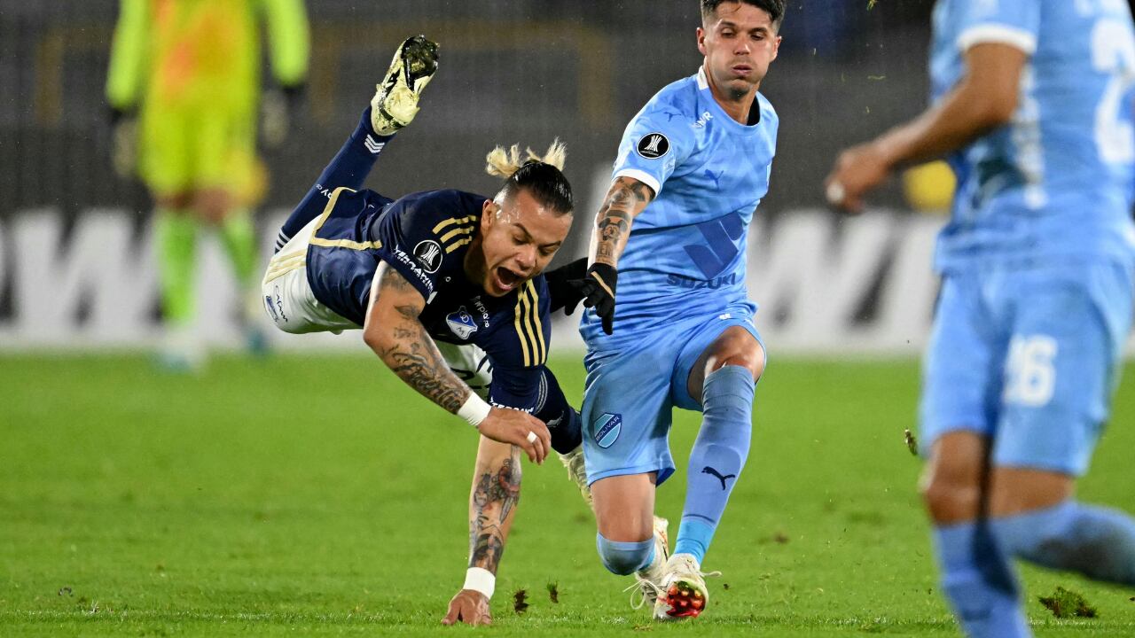 Leonardo Castro salió lesionado de un hombro ante Bolívar en Copa Libertadores