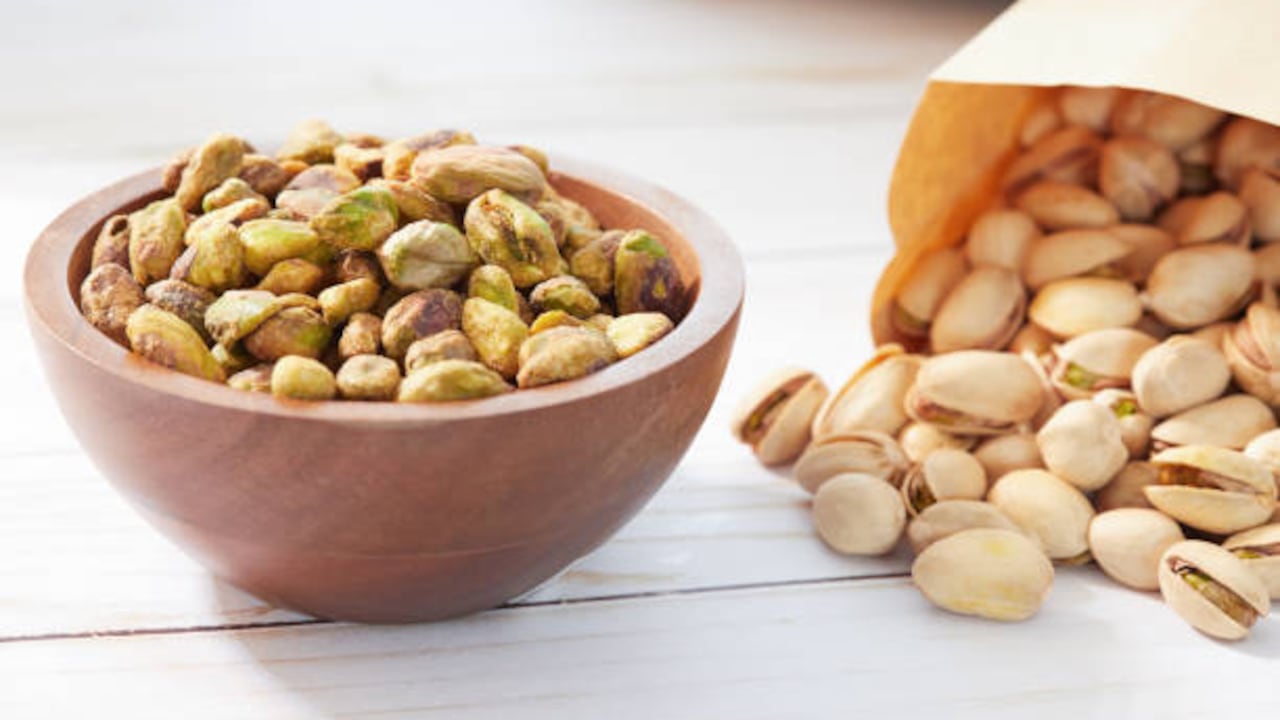 El pistacho se puede consumir en su forma natural o tostado como aperitivo.