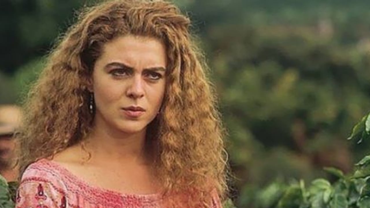 Margarita Rosa de Francisco en escena de 'Café con aroma de mujer'.