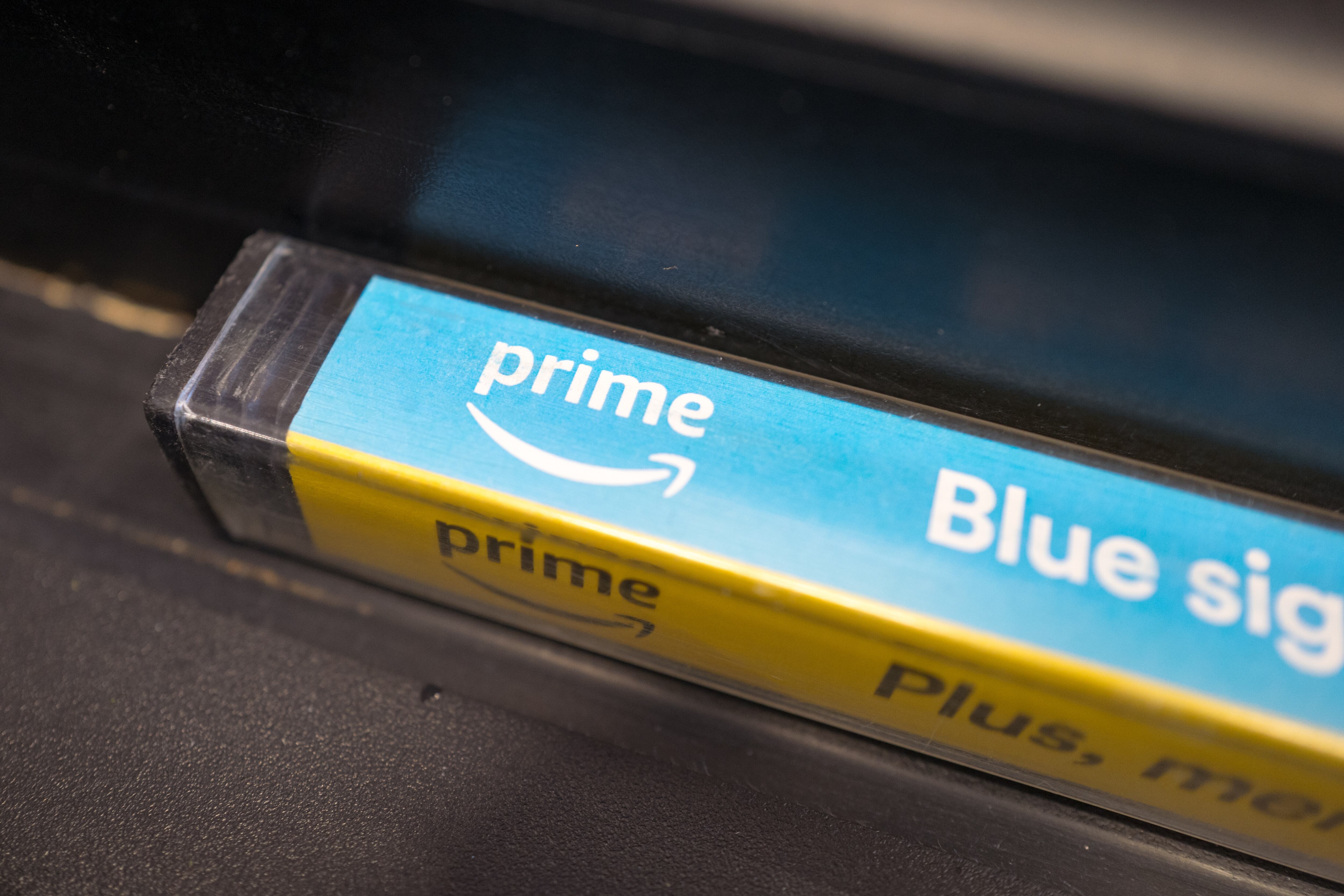 La nueva tienda virtual de Saks en Amazon ofrece una selección cuidadosamente curada de marcas de renombre