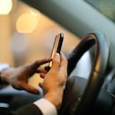 Para evitar al cinetosis, o mareo por movimiento, puede hacer algunas configuraciones.