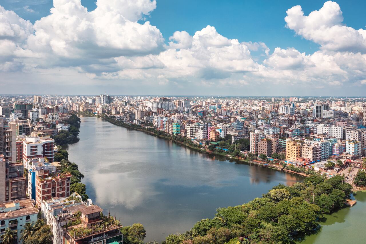 Daca es la ciudad más poblada del Golfo de Bengala.