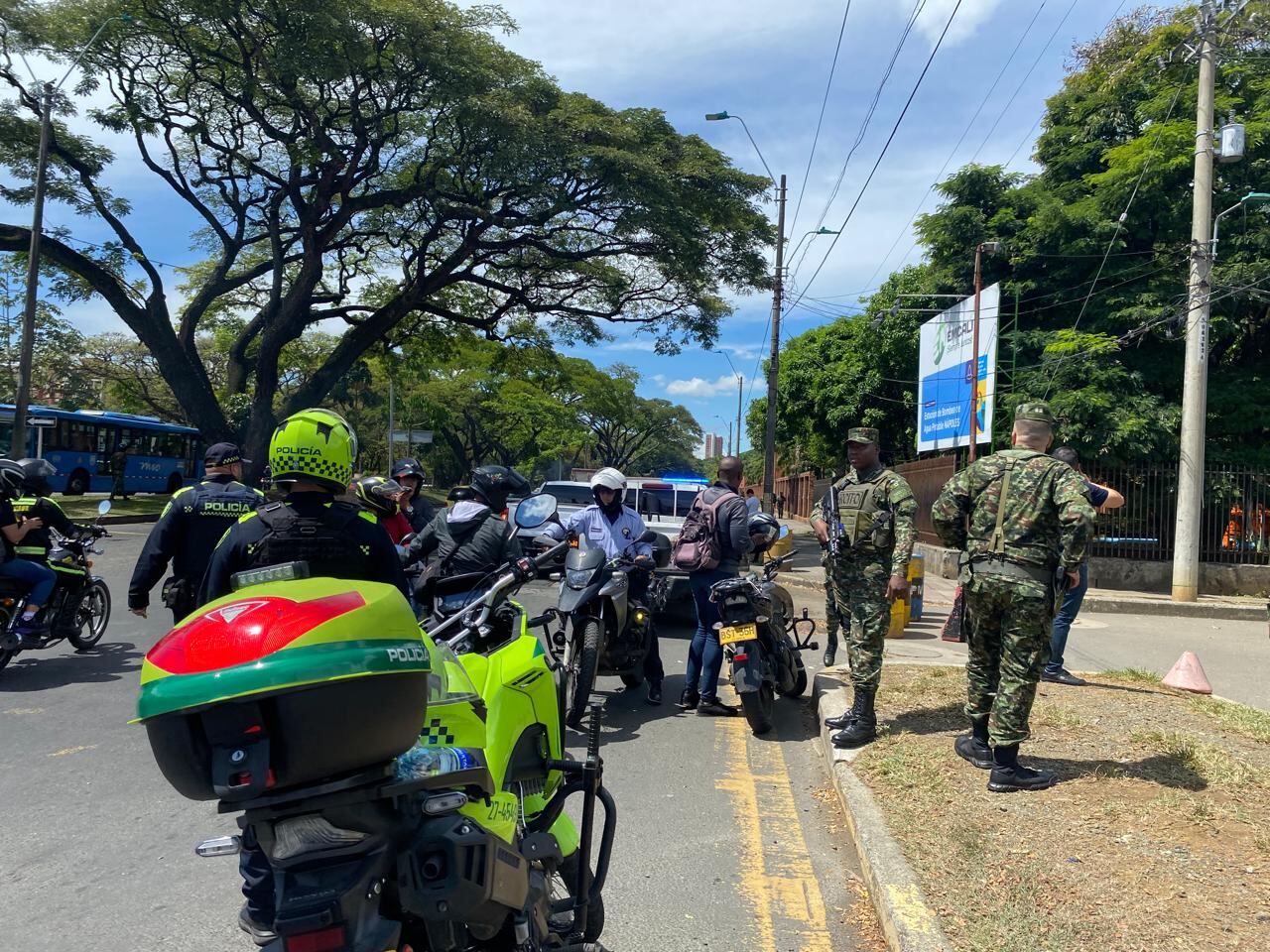 Atentado en inmediaciones del Batallón Pichincha en Cali
