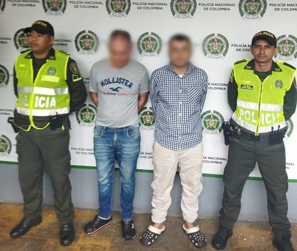 Tras su detención fueron puestos a órdenes de la Fiscalía General de la Nación junto con los elementos recuperados