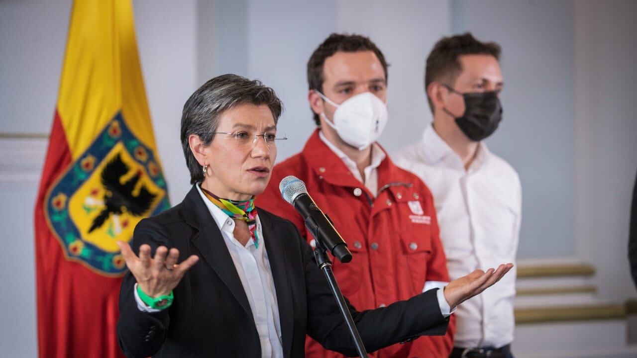 Alcaldesa Claudia López y Luis Ernesto Gómez