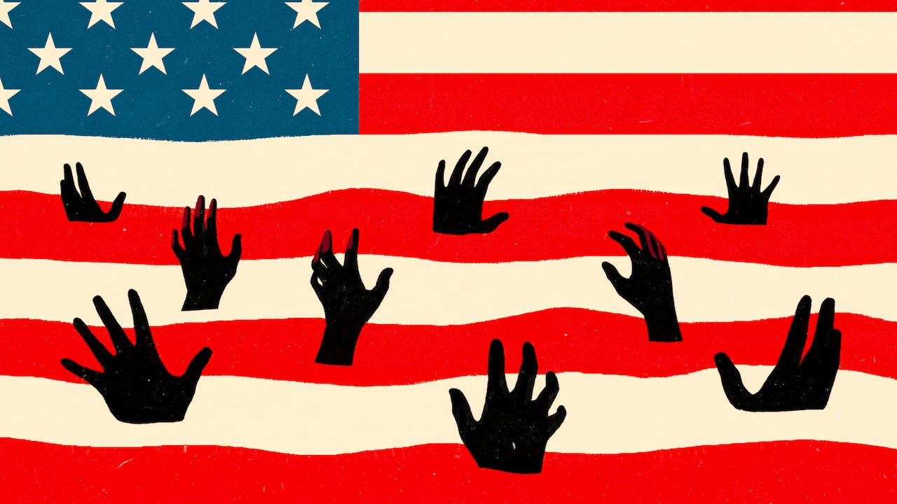 Las autoridades de Panamá y Costa Rica han defendido sus políticas como una medida para evitar que los migrantes caigan en manos de traficantes de personas.