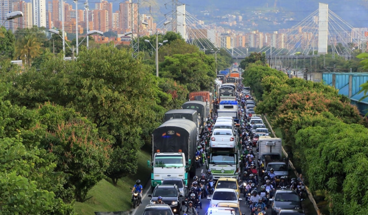 La capital de Antioquia presenta un alto flujo vehicular en época decembrina