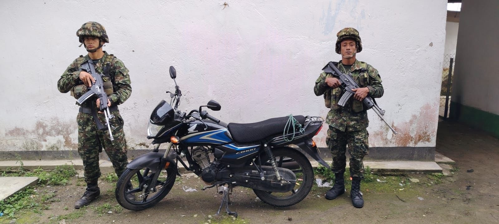 Hallan moto del periodista Mateo Pérez Rueda.