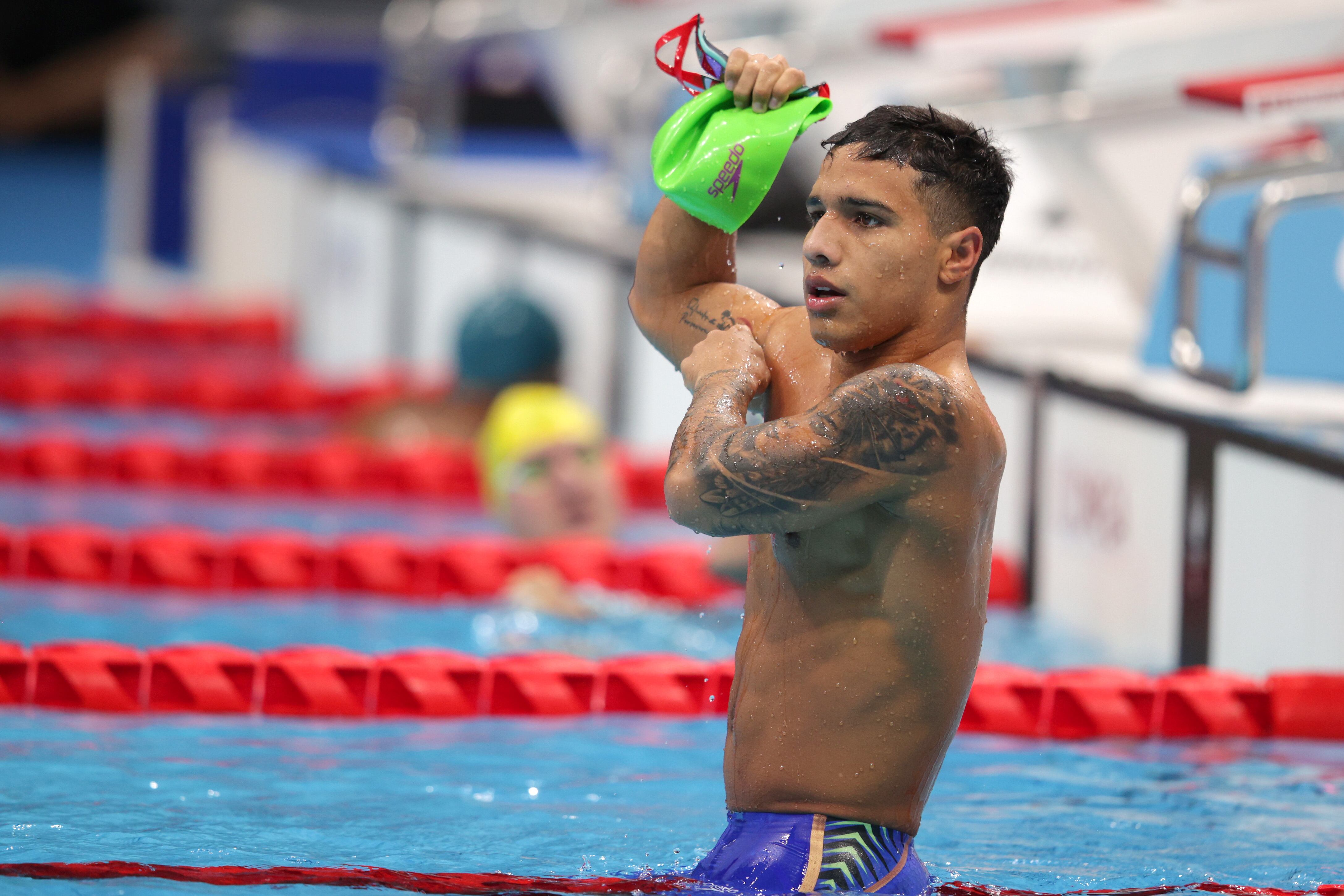 TOKYO, JAPAN - SEPTEMBER 01: Carlos Daniel Serrano Zarate of Team Colombia reacts after winning the gold medal and setting a paralympic record in the men's 100m breastroke - SB7 final on day 8 of the Tokyo 2020 Paralympic Games at Tokyo Aquatics Centre on September 01, 2021 in Tokyo, Japan. (Photo by Adam Pretty/Getty Images)