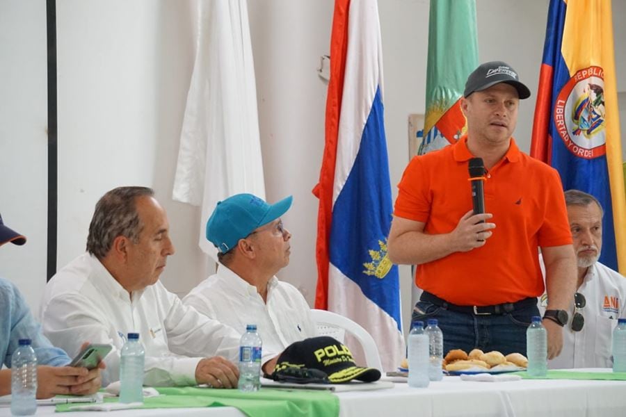 Autoridades departamentales y nacionales acordaron reubicar el peaje