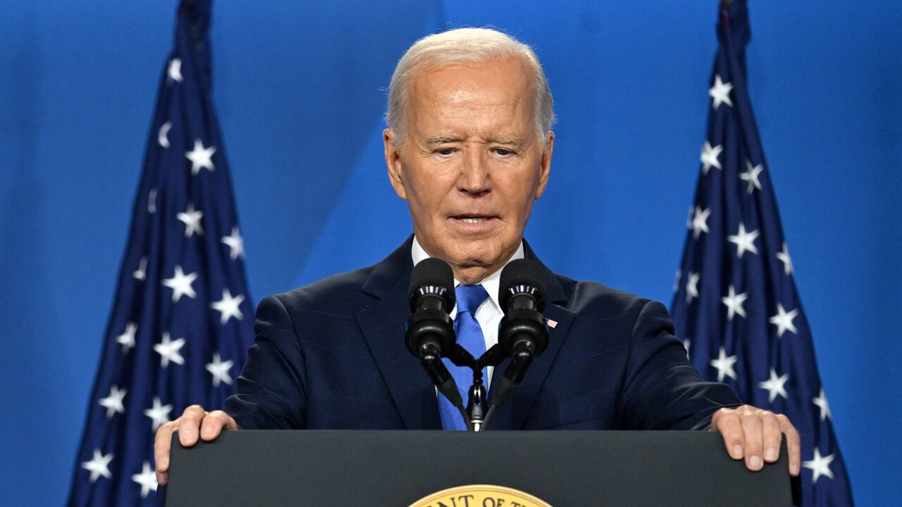Joe Biden durante la conferencia de la OTAN