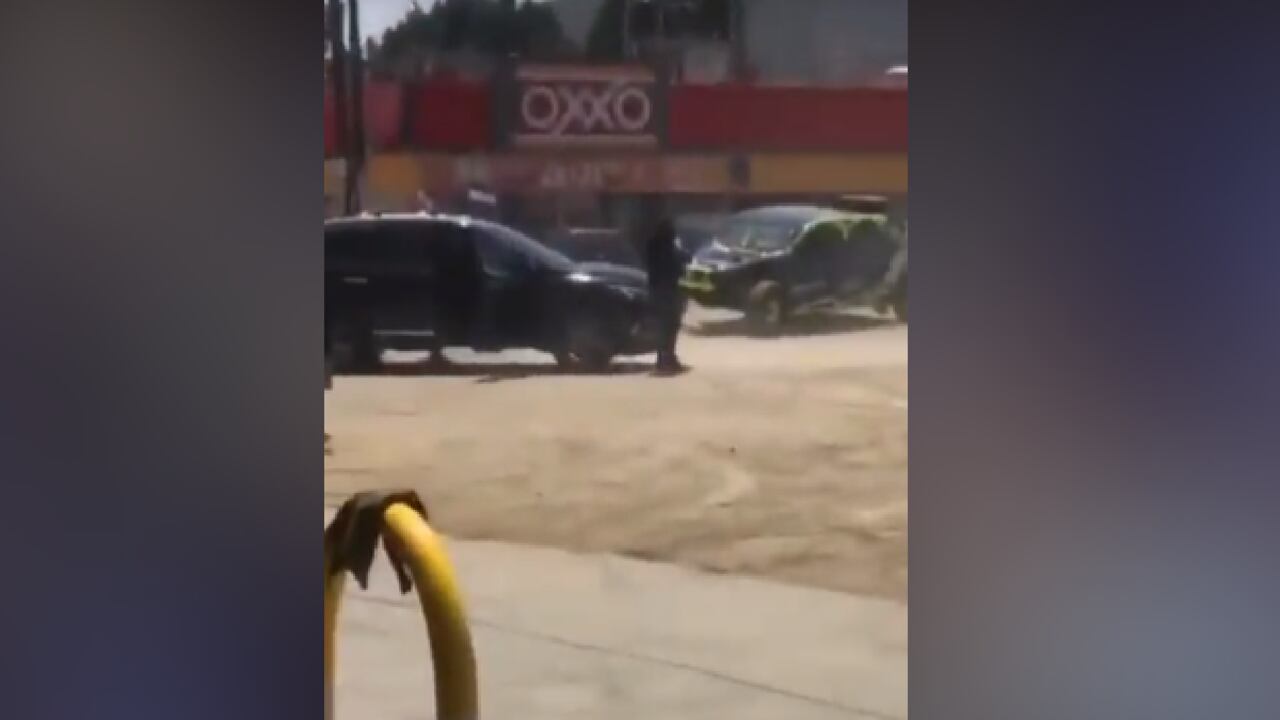 Video muestra los momentos exactos del tiroteo. Las imágenes y los sonidos captados causan pánico.