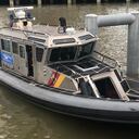 El bote guardacostas URR tipo "Apóstol" es el utilizado por la fuerza naval del pacífico de la Armada Nacional. Cuenta con 3 motores diesel, cada uno con 350 caballos de fuerza, lo que le permite a estas embarcaciones alcanzar velocidades de 3 a 40 nudos (70-80 kilómetros por hora).