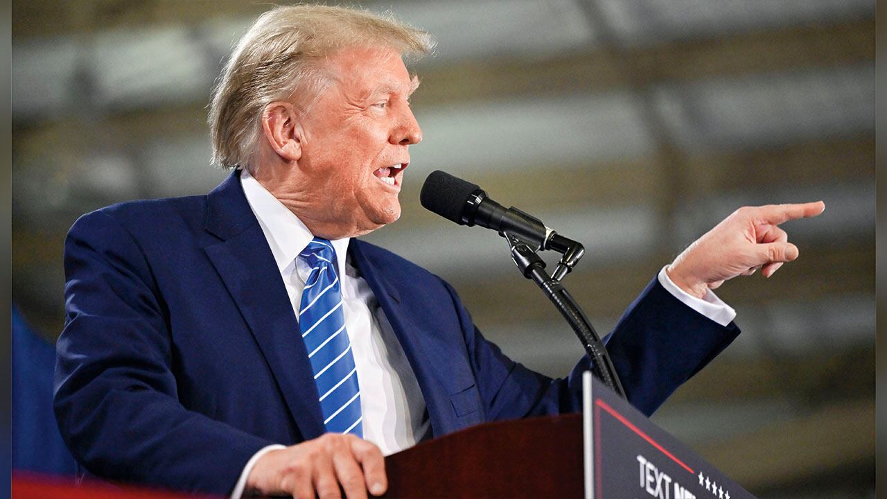 Trump llamó a Gustavo Petro “líder” del narcotráfico, “lunático”, con “problemas mentales”, “matón”, “mal tipo” y “pésimo presidente”.