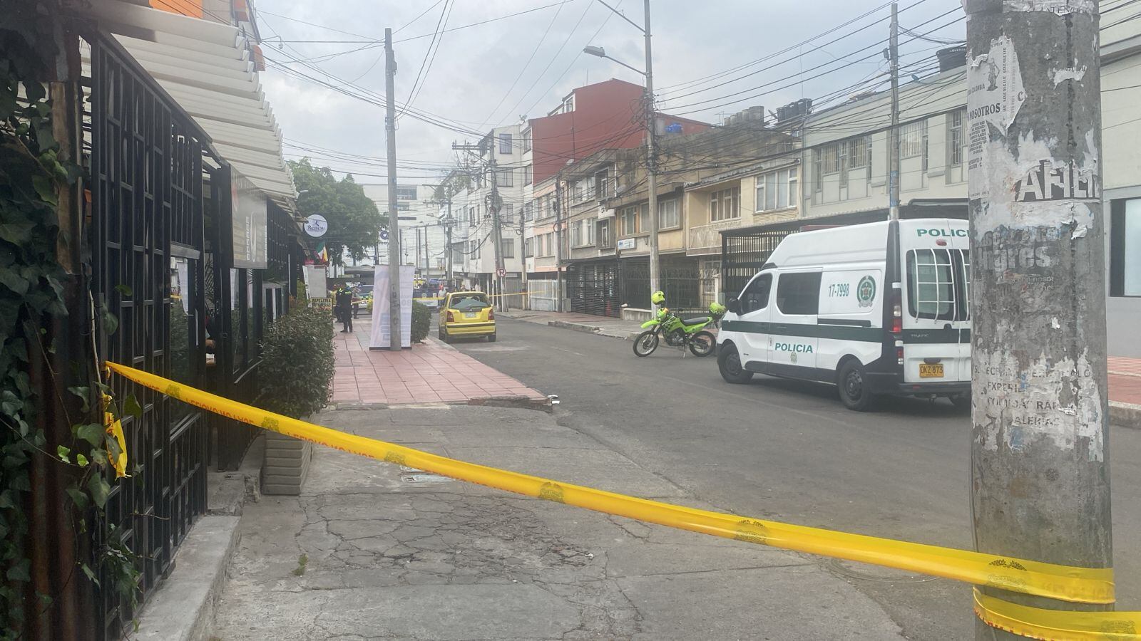 Taxi que resultó afectado por los disparos
