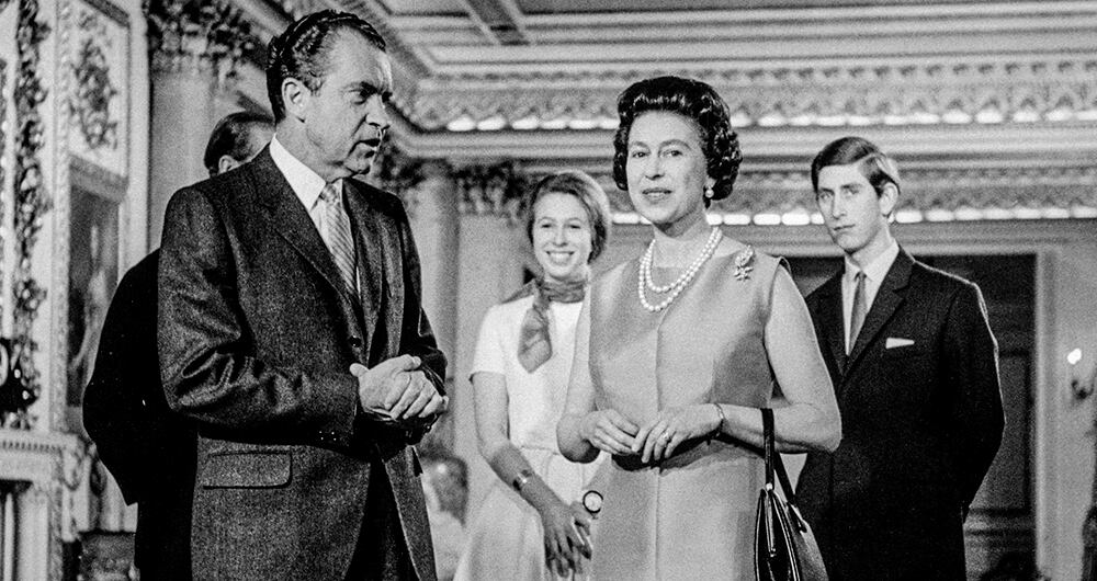 1969: A Richard Nixon lo conoció en el Palacio de Buckingham. El presidente está con Isabel II, en presencia de sus hijos Carlos y Ana.