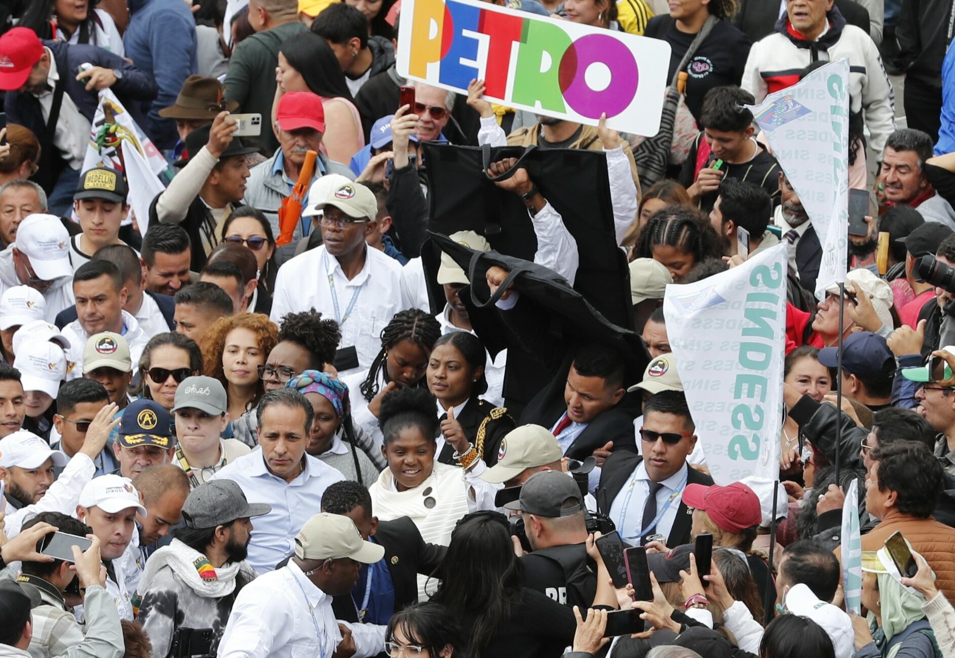 Vicepresidenta Francia Marquez en la plaza de bolívar