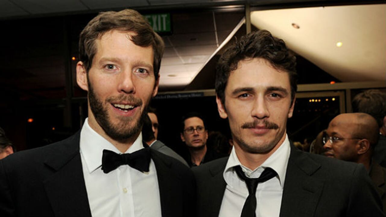 Izquierda: Aron Ralston. Derecha: el actor James Franco.