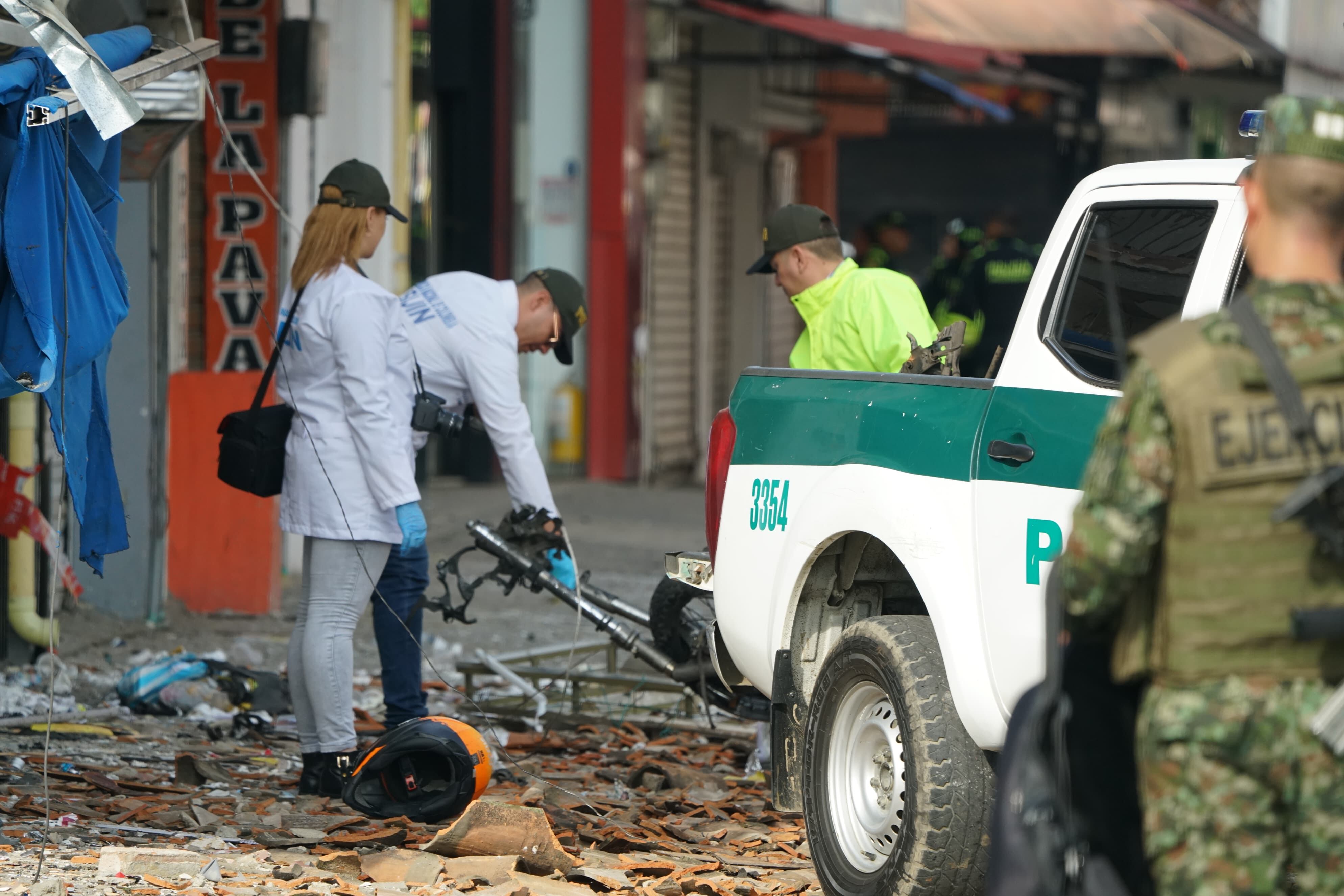 Atentado con una moto cargada de explosivos en jamundí Valle
