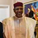 El presidente de Níger, Mohamed Bazoum, en el palacio presidencial en Niamey, Níger, el 16 de marzo de 2023.