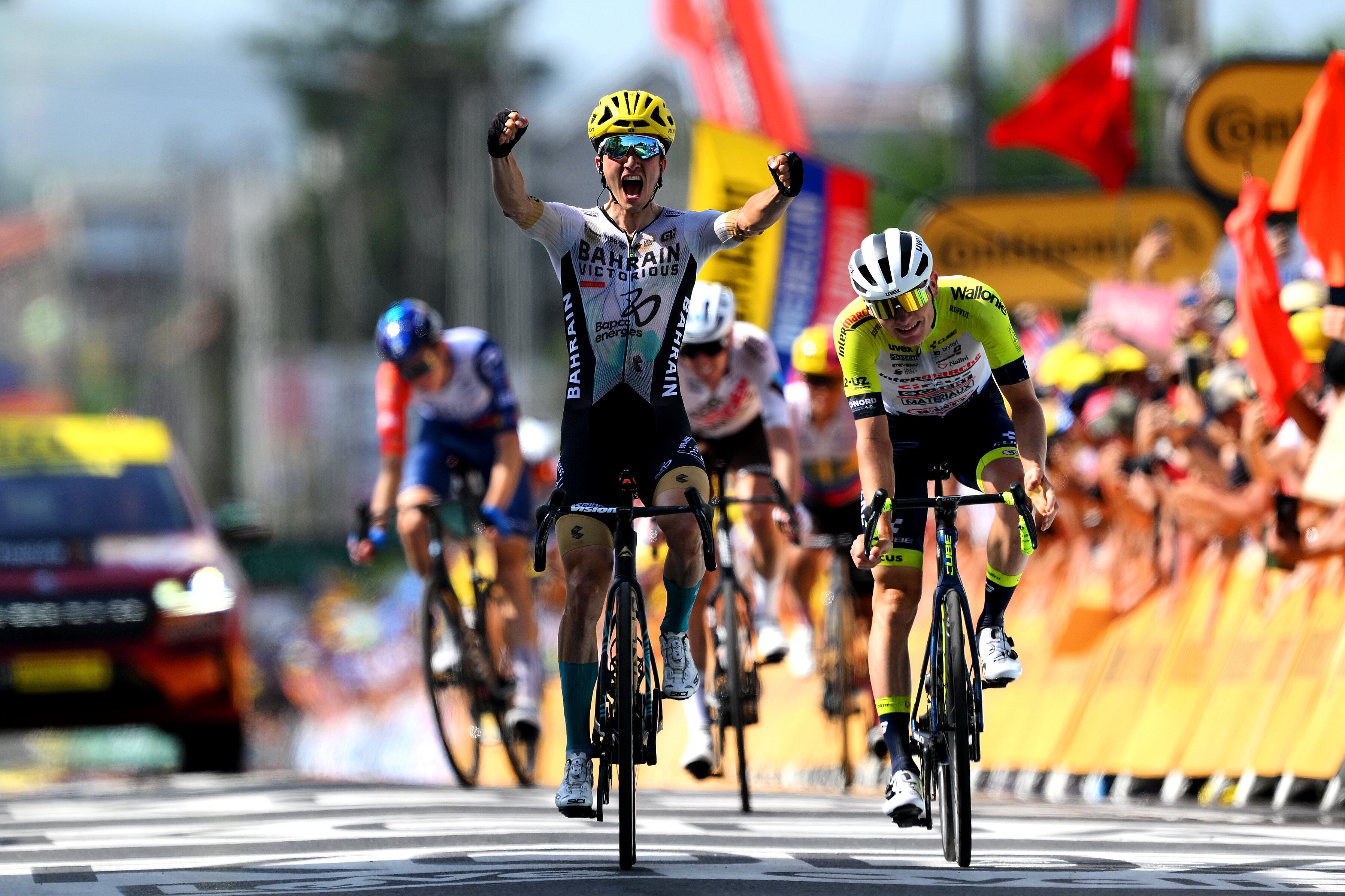 El español Pello Bilbao ganó la etapa 10 del Tour de Francia.