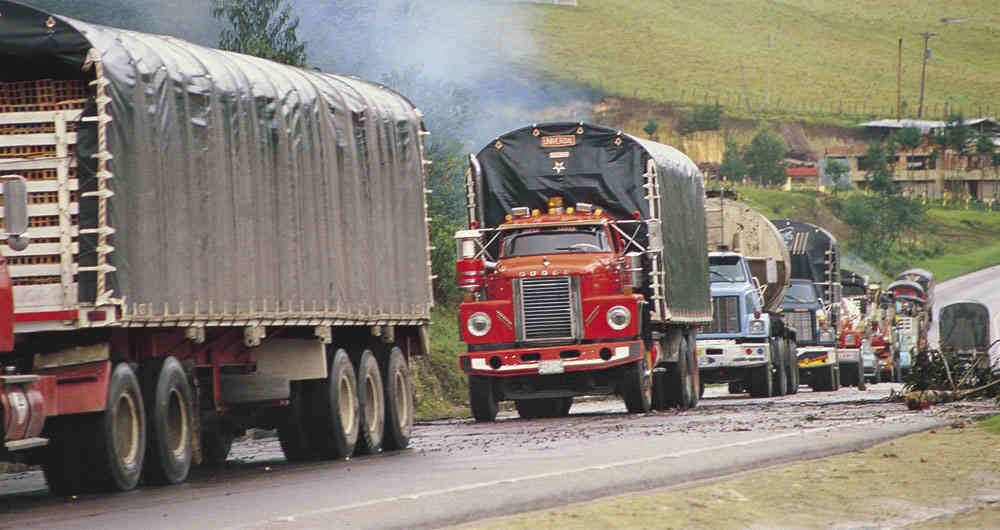 Los camiones transportadores de alimentos no perecederos están exentos del pago del peaje.