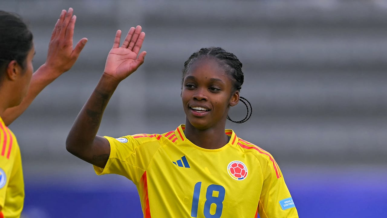 Colombia's forward #18 Linda Caicedo celebrates scoring her team's fifth goal during the Women's Copa America 2025 football match between Colombia and Bolivia, at the Gonzalo Pozo Ripalda stadium in Quito on July 22, 2025. (Photo by Rodrigo BUENDIA / AFP)