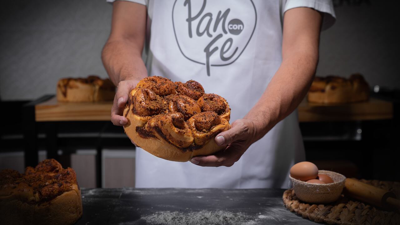 Pan Con Fe, la novedosa receta que prepararon los panaderos colombianos para Semana Santa.