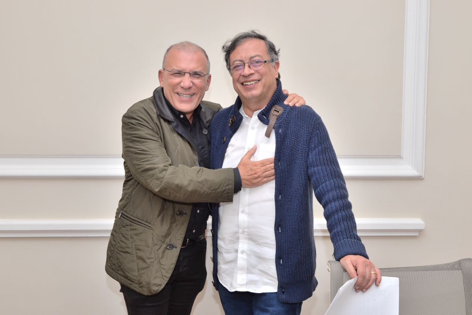 Roy Barreras y Gustavo Petro.