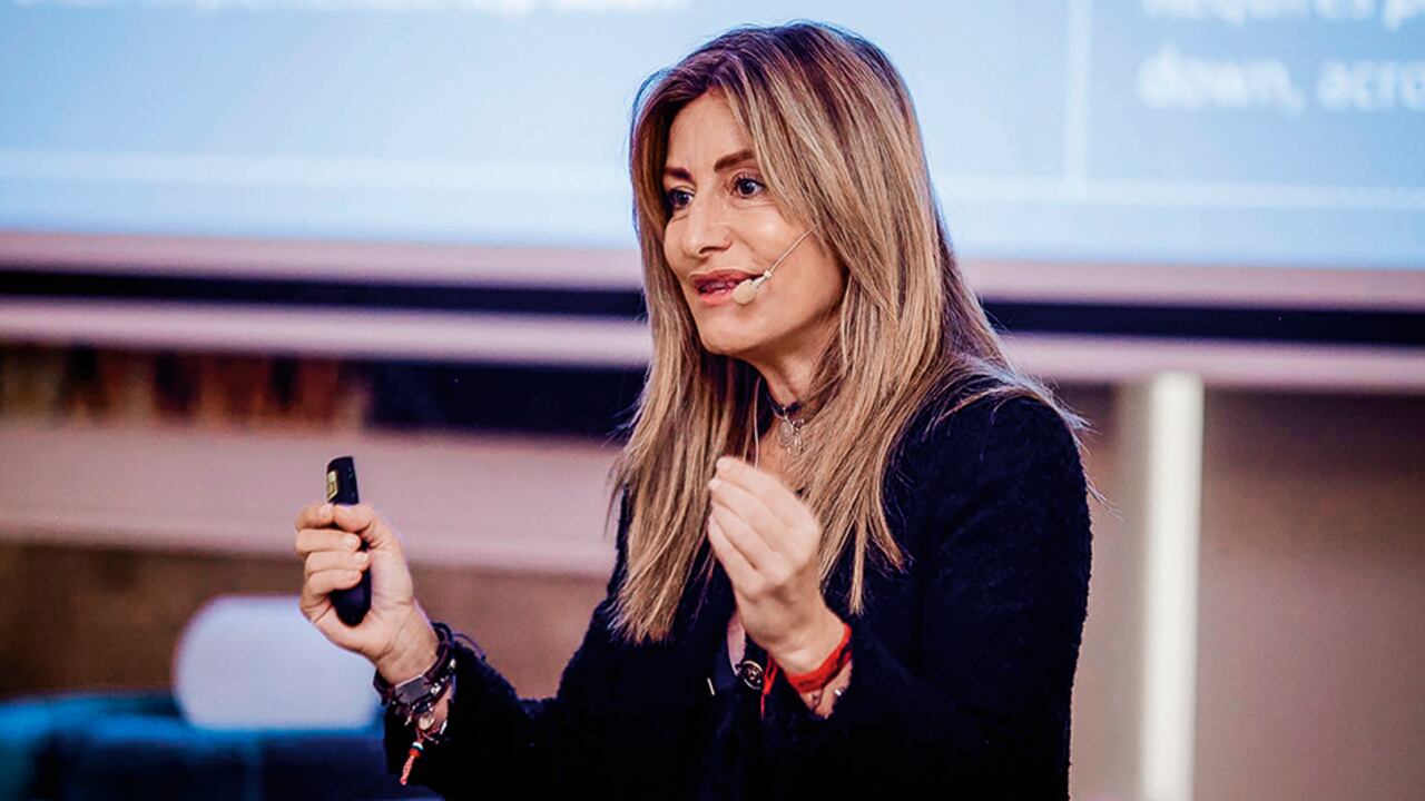 “Muchos creen que después de la vacuna contra la covid-19 todo volverá a ser como antes y no, todo cambió. Lo único cierto es que todo va a ser incierto”.