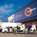 Solistica adquirió una nueva flota de vehículos verdes, ciento por ciento eléctricos, cero emisiones, con autonomía de hasta 180 kilómetros y capacidad de carga de más de 3.500 kilos por viaje.