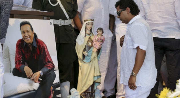 Rafael Santos Díaz (foto), hijo de Diomedes, le rindió junto a su hermano Martín Elías y cantantes amigos, un homenaje a su padre.  
