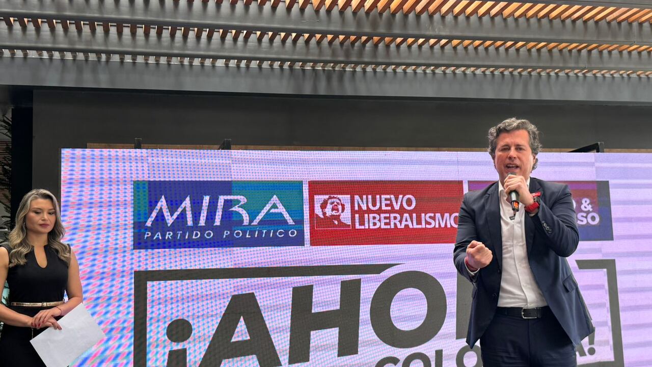 Juan Manuel Galán en el lanzamiento de la coalición Ahora Colombia.